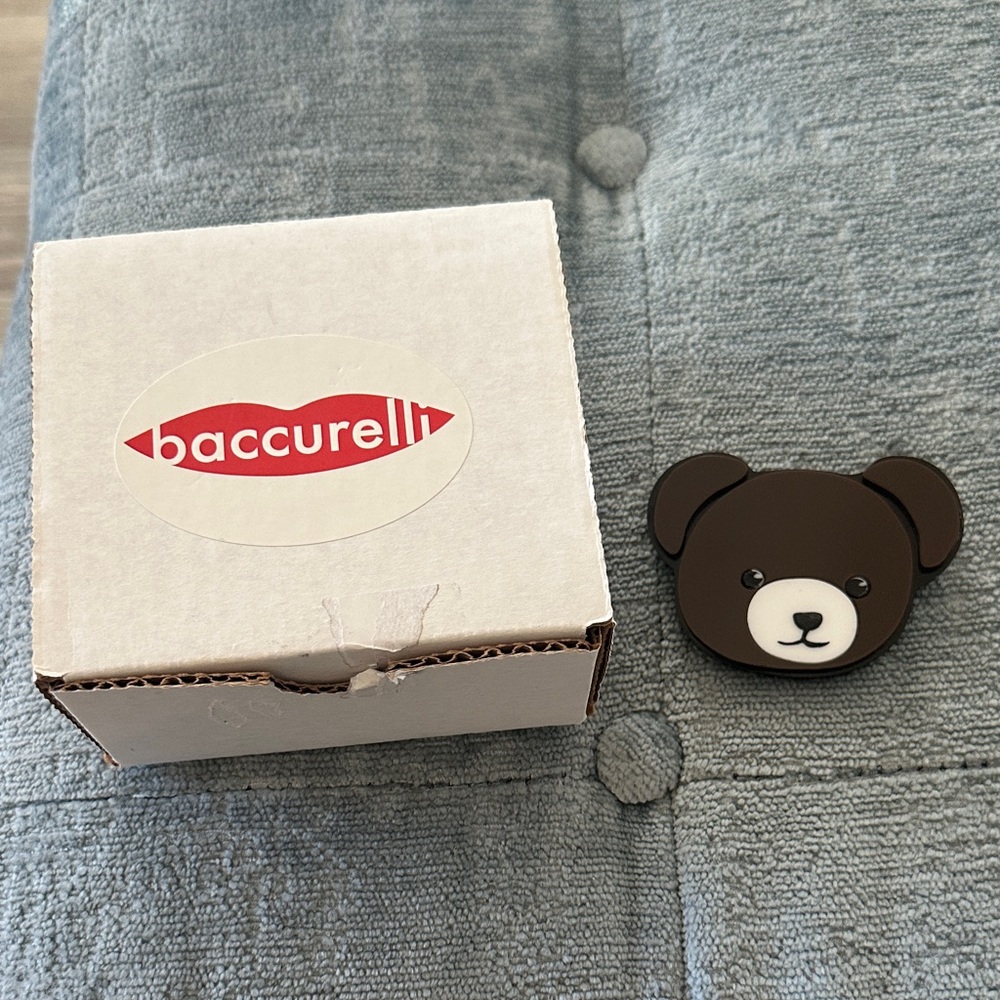 Rare Baccurelli Teddy Bear Face Acrylic Brooch